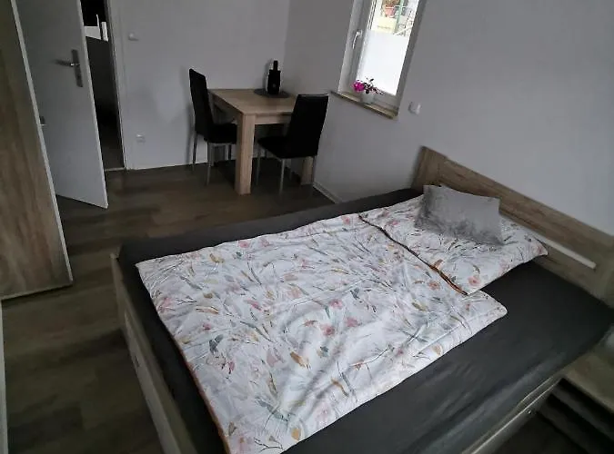 Privates Zimmer In Ruhiger Lage Heidenheim-Steinheim Am Albuch